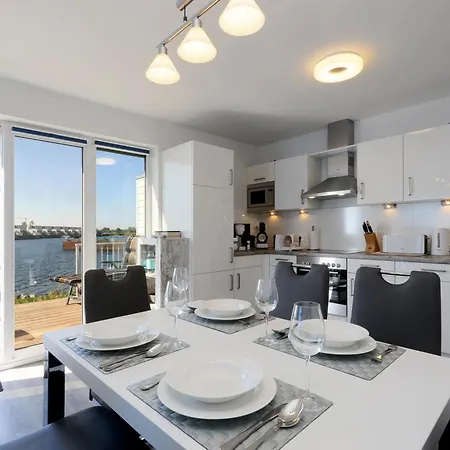 Primavera Apartment